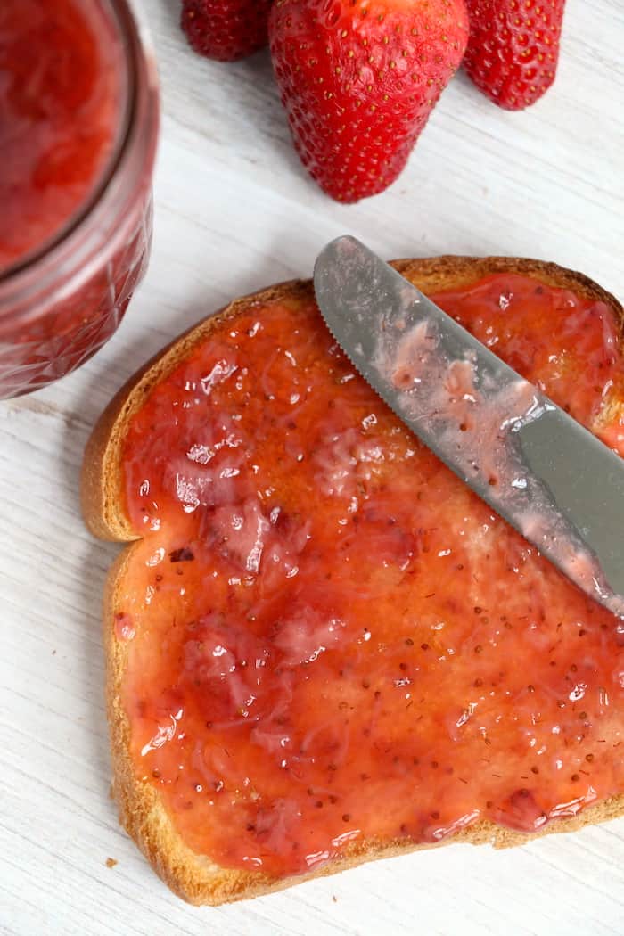 Ninja Foodi Strawberry Jam - The Tasty Travelers