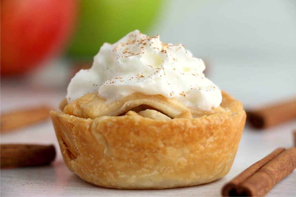 Muffin Tin Apple Pies Mini Desserts Inspirational Momma