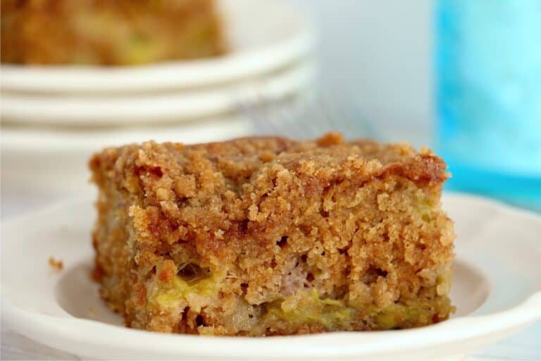 Rhubarb Coffee Cake