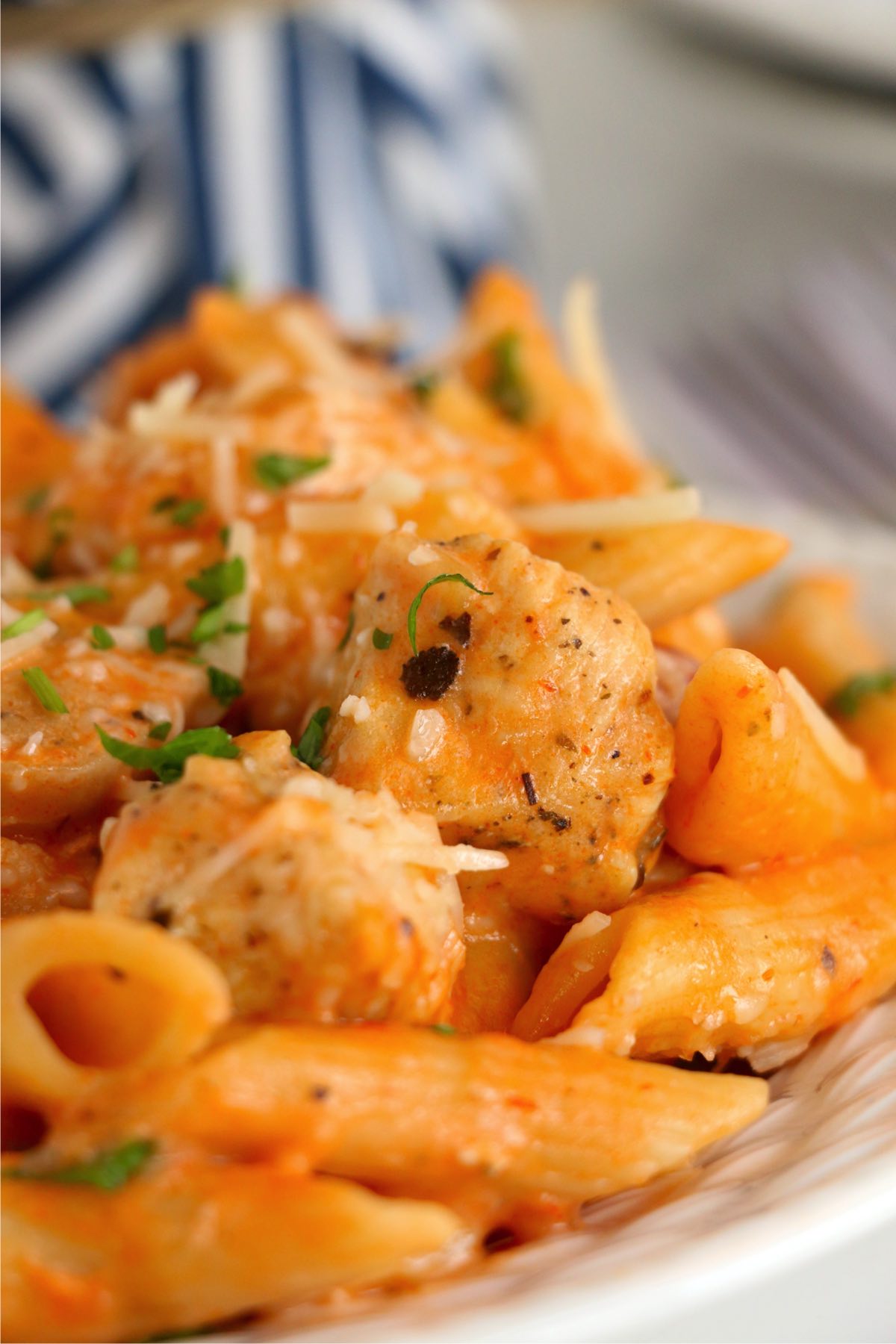Closeup shot of Instant Pot chicken parmesan pasta.