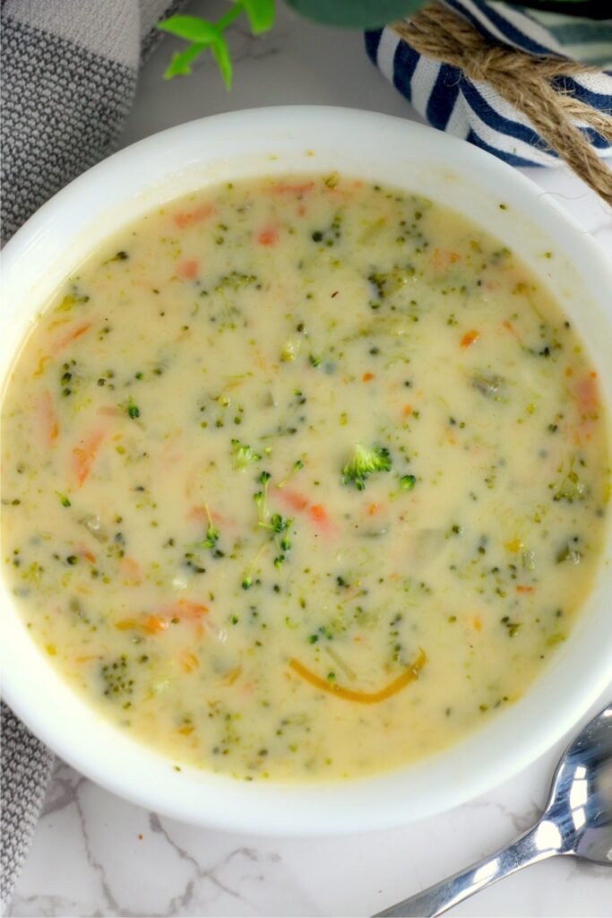 Overhead shot of instant pot broccoli cheddar soup