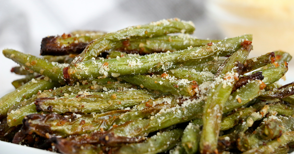 Easy Parmesan Green Beans Air Fryer Recipe 2023 AtOnce