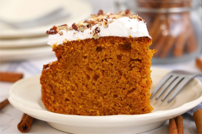 Air Fryer Pumpkin Cake