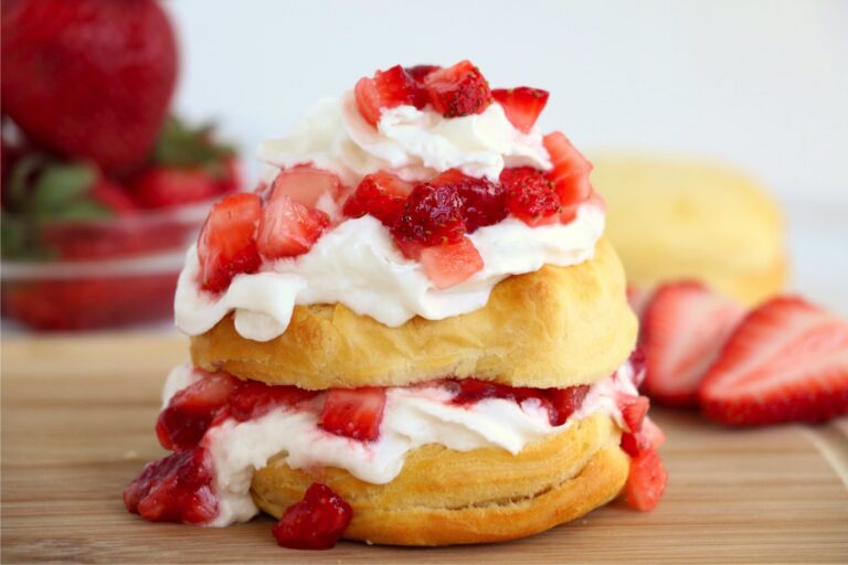 Air Fryer Strawberry Shortcake