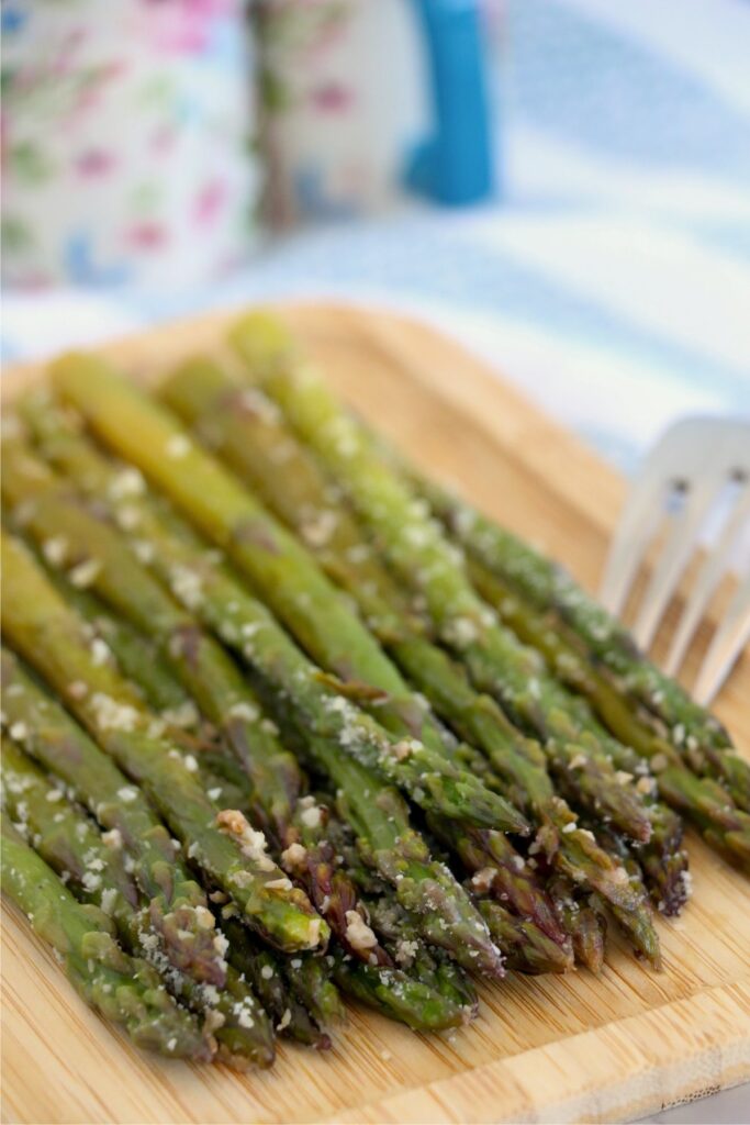 Closeup shot of instant pot asparagus on cutting board