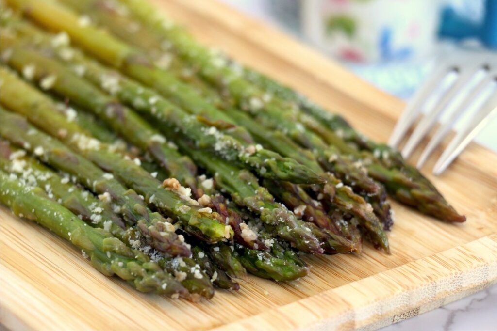 Closeup shot of instant pot asparagus on cutting board