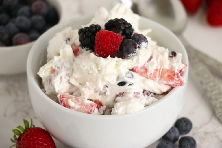 Berry Cheesecake Salad