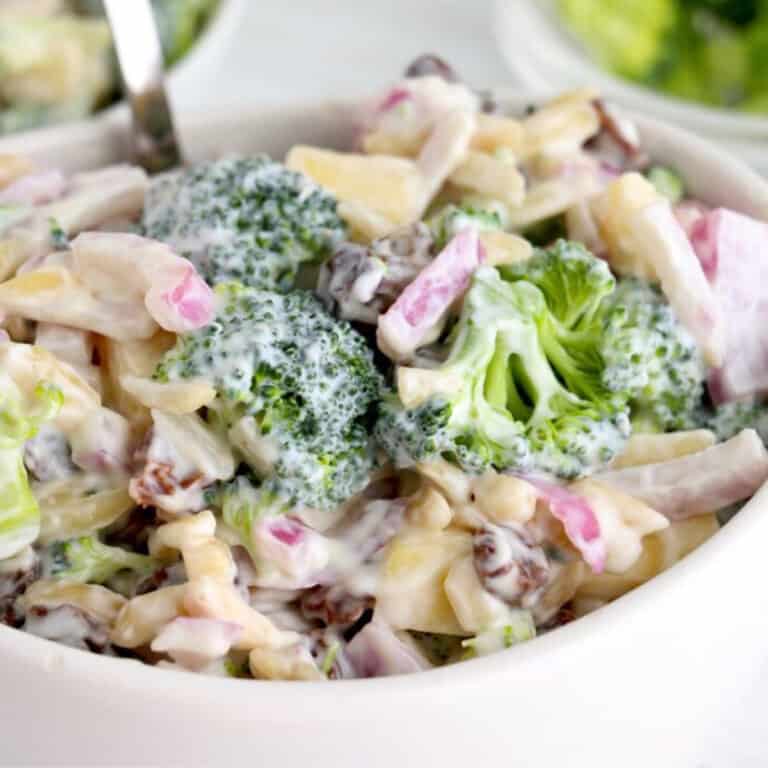 Easy Creamy Broccoli Salad Recipe