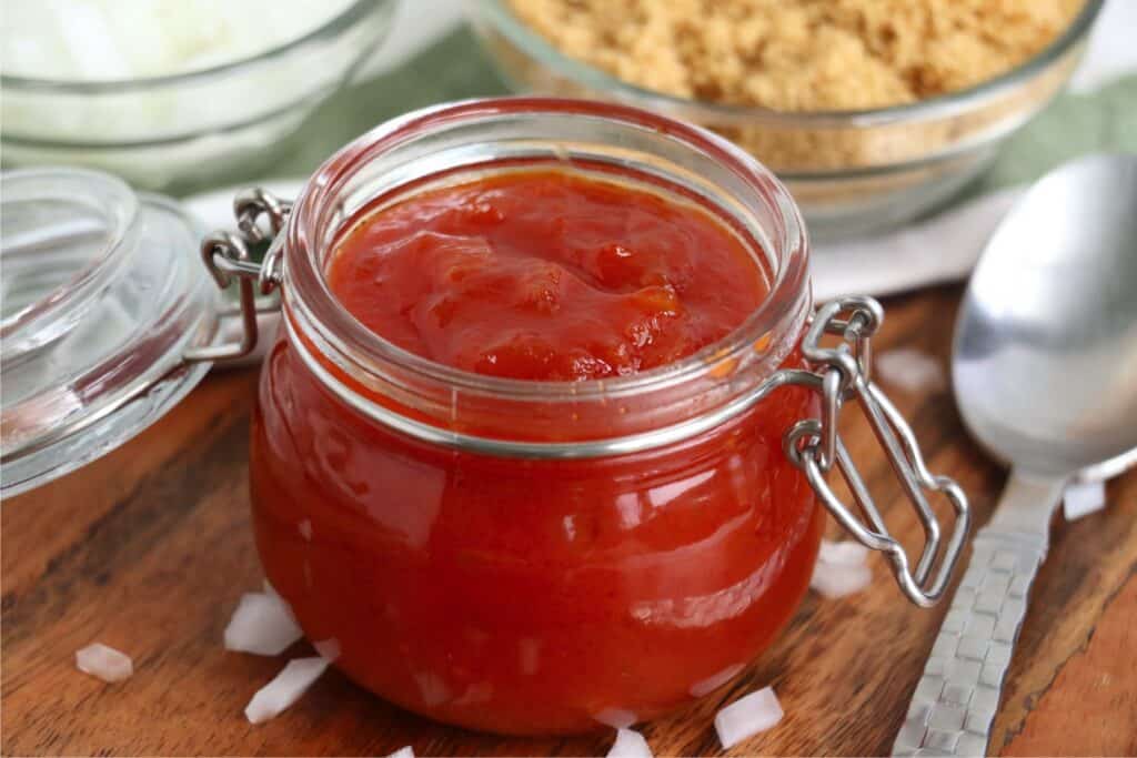 Closeup shot of onion ketchup in jar.