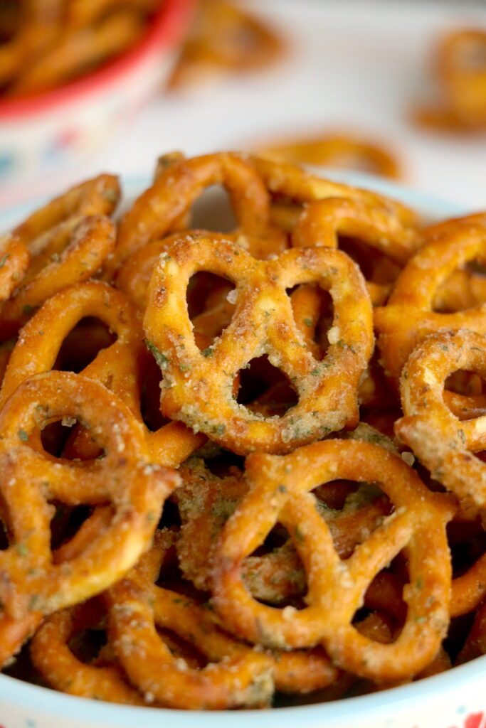 Closeup shot of garlic ranch pretzels