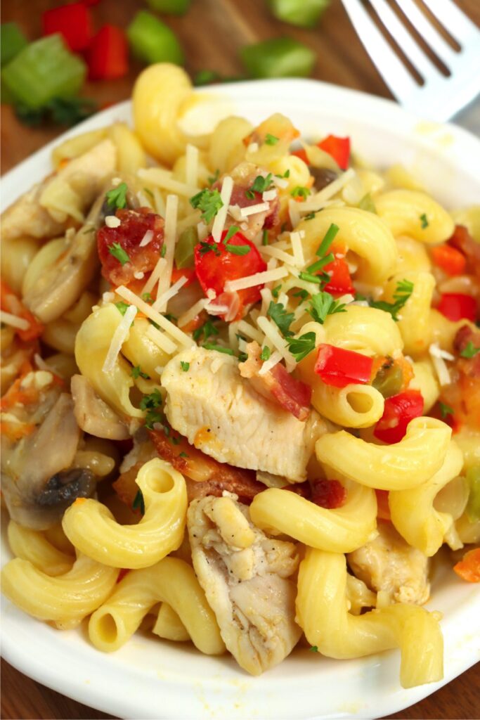 Closeup shot of chicken rigatoni carobnara in bowl