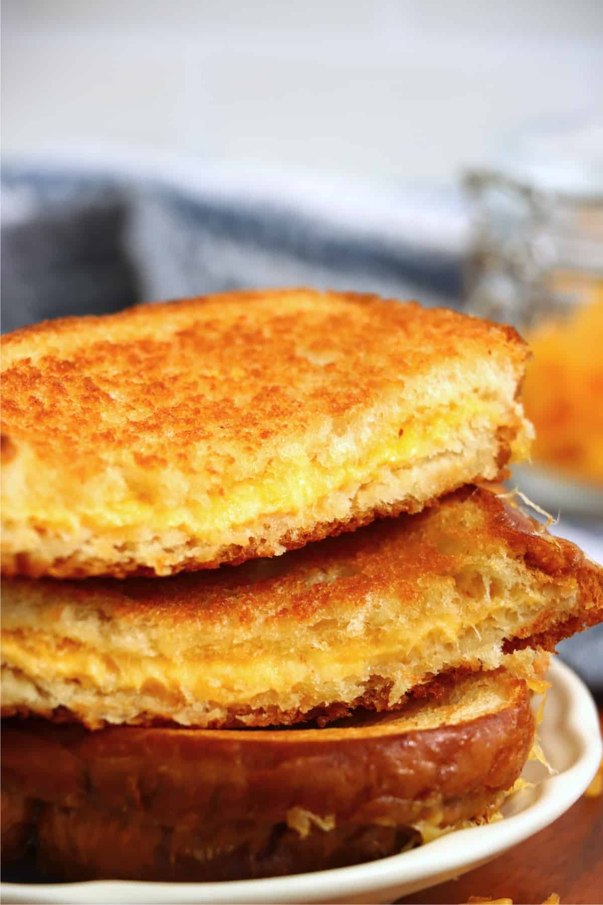 https://www.inspirationalmomma.com/wp-content/uploads/2022/12/Grilled-Cheese-for-a-Crowd-30-copy.jpg