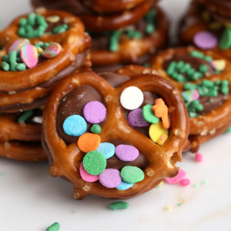 Chocolate Rolo Pretzel Bites