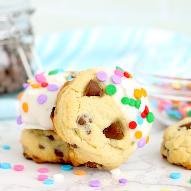 Easter Chocolate Chip Cookies