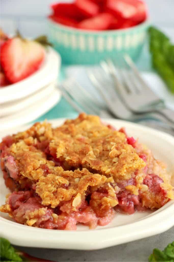 Closeup shot of rhubarb custard bard on plate. 