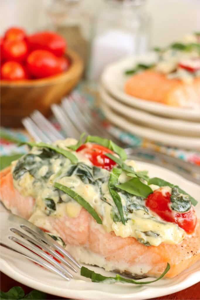 Closeup shof plate with salmon florentine.